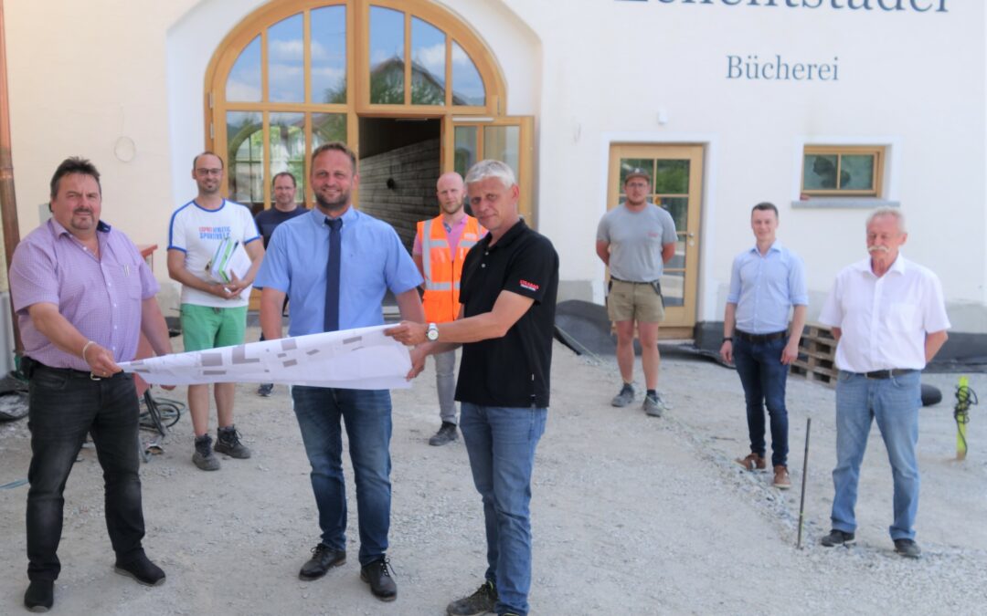 Straßenbaumaßnahme im Umfeld des ehemaligen Gasthauses Dollmaier
