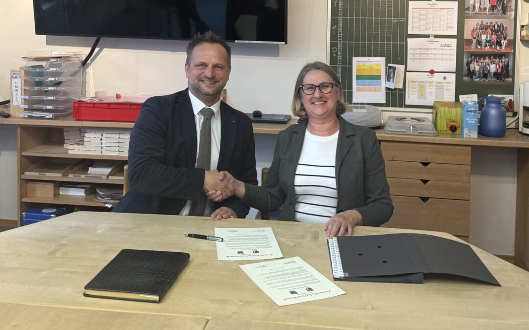 Festakt zur Feier von 20 Jahren Partnerschaft